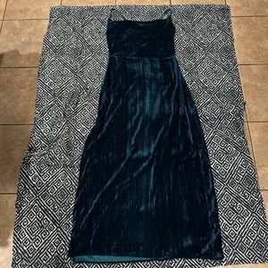 ACOA Velvet Dress